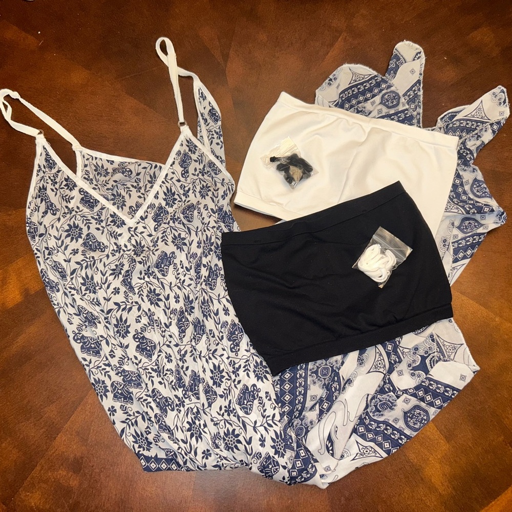 Two Tees by Tina Bandeau Bralettes w/ elephant pattern sun dress - size L